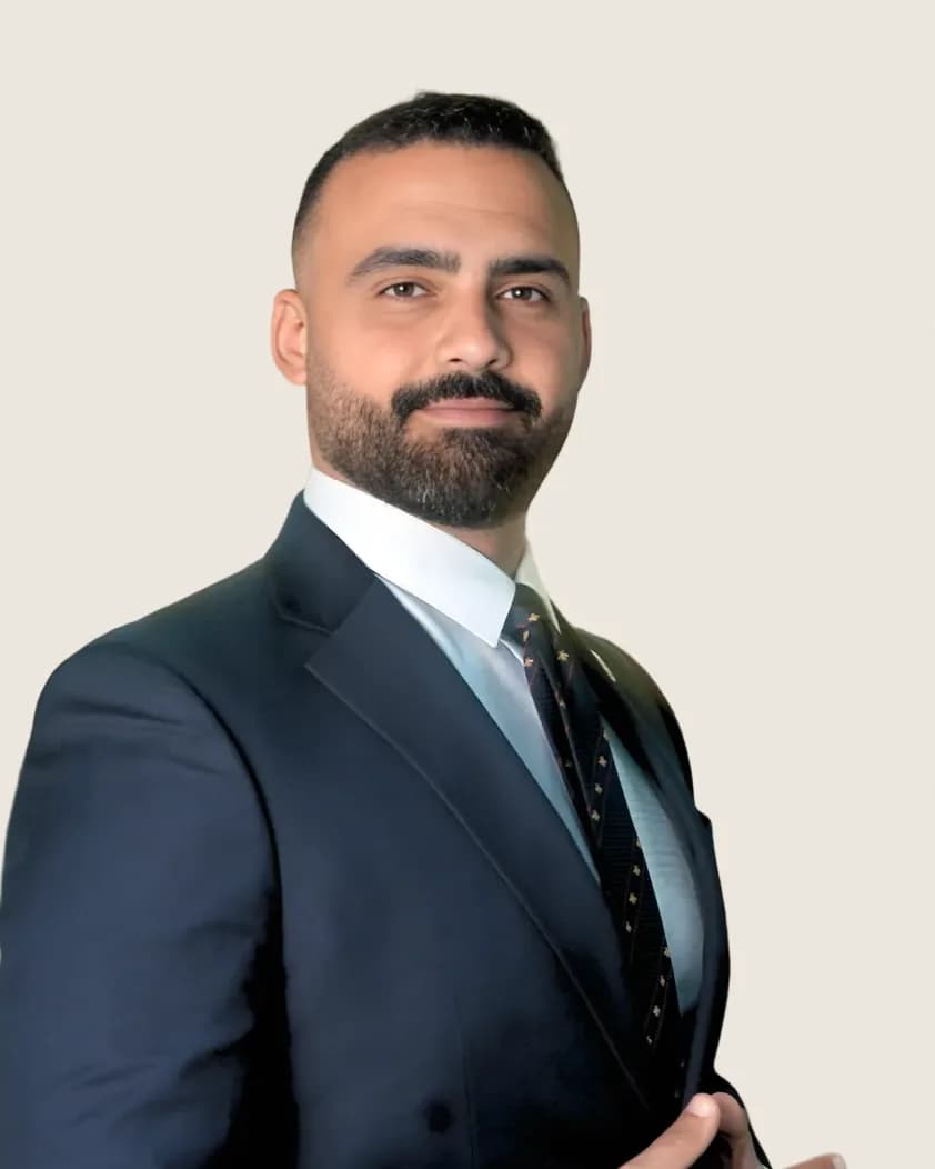 Portrait d'Omar Hegab, fondateur et CEO de Guardians Lux